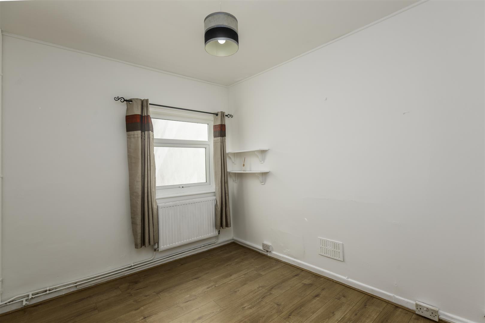 Oakwood Road, Brynmill, Swansea, SA2 0DN